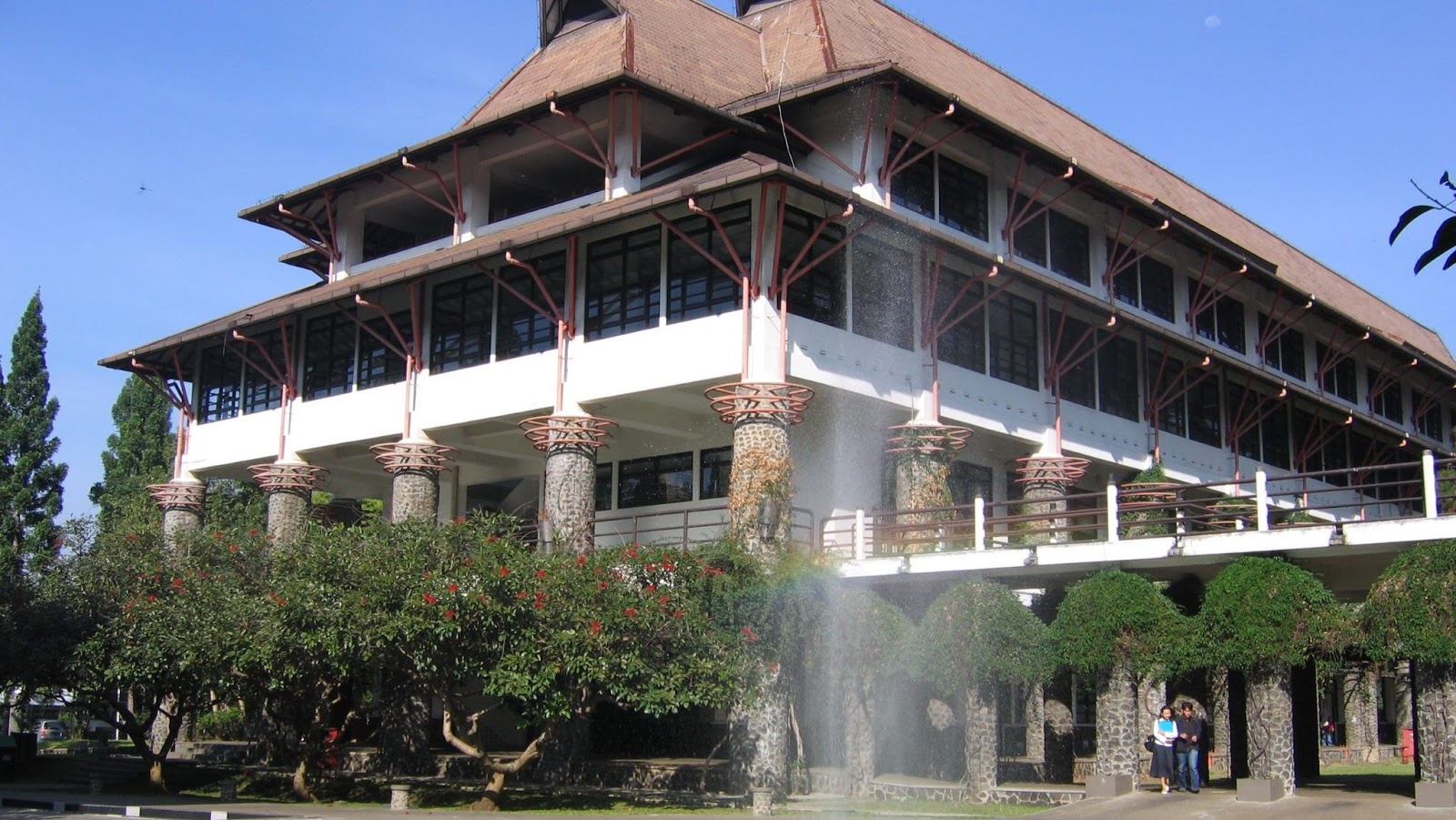 6 Jurusan Teknik Informatika Terbaik Di Indonesia Kerjakuliah