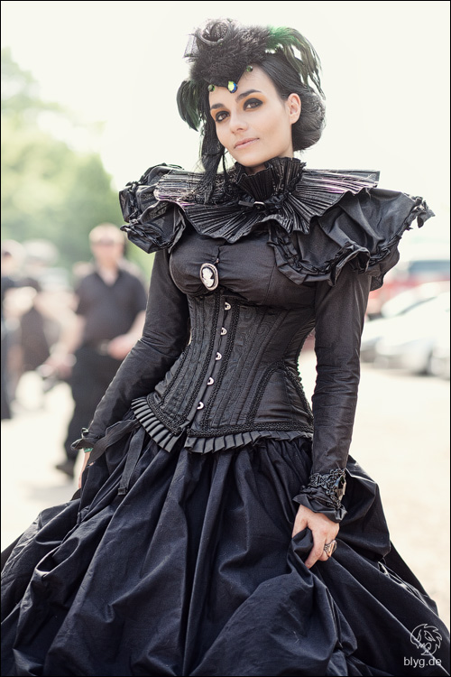 Steampunk Fashion Guide Steamgoth Glam