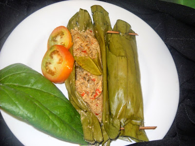 Inilah Cara Membuat Pepes Udang Kelapa Gurih dan Lezat Pepes Udang Kelapa