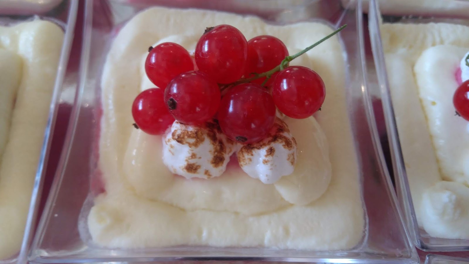 Theresas Backstube: Johannisbeer-Mascarpone-Törtchen
