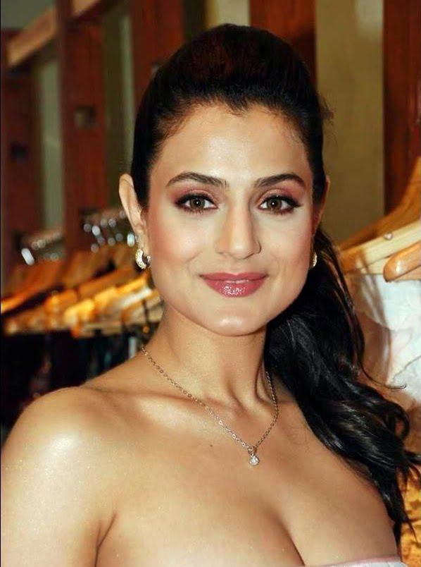 Hot Amisha Patel