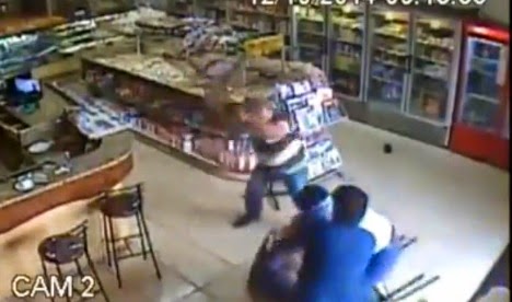 ladron atacado en panaderia