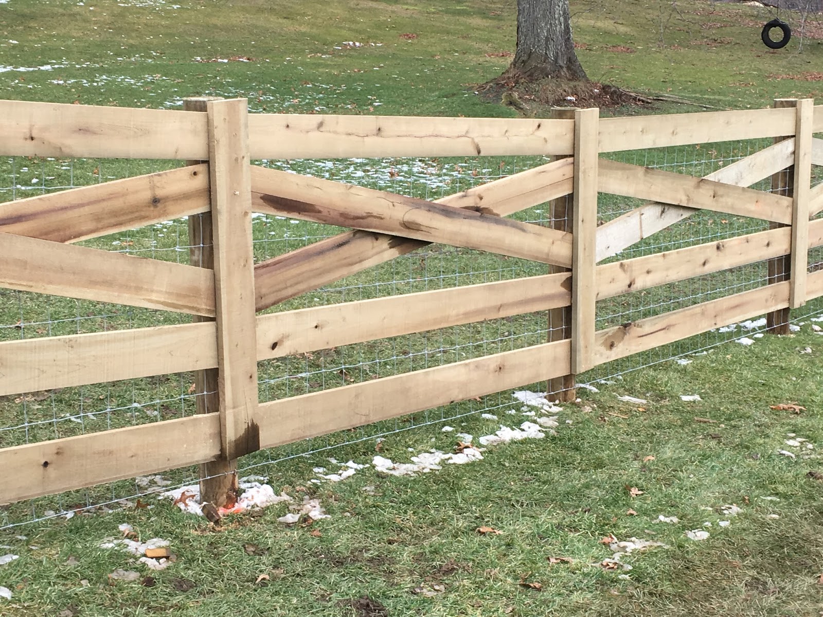 Petty Farms Crossbuck Wooden Fence