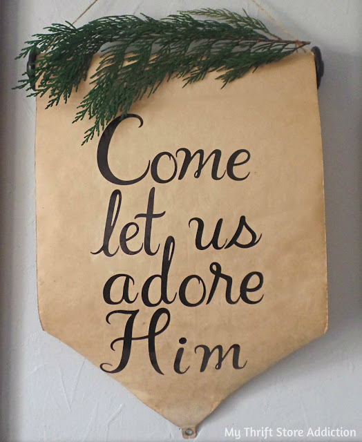 vintage farmhouse Christmas sign