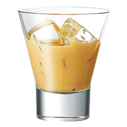 Receita de Amarula caseira com licor de cacau e conhaque Receita de Amarula caseira com licor de cacau e conhaque