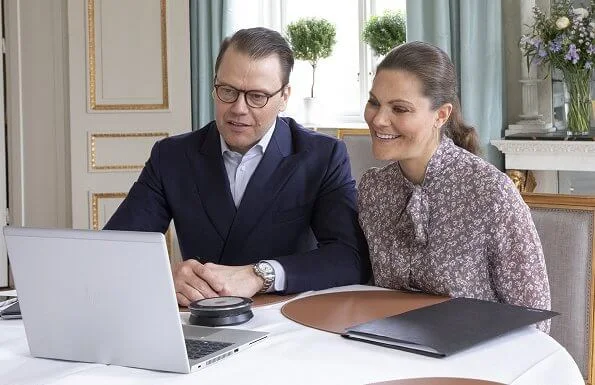 Crown Princess Victoria and Prince Daniel. Crown Princess Mette-Marit wore a flying bird print dress by Pia Tjelta