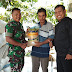 Babinsa Bersama PPL Dampingi Pendistribusian Subsidi Benih Padi Kepada Petani