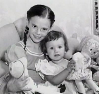 wood natalie lana family corner afkomstig van google