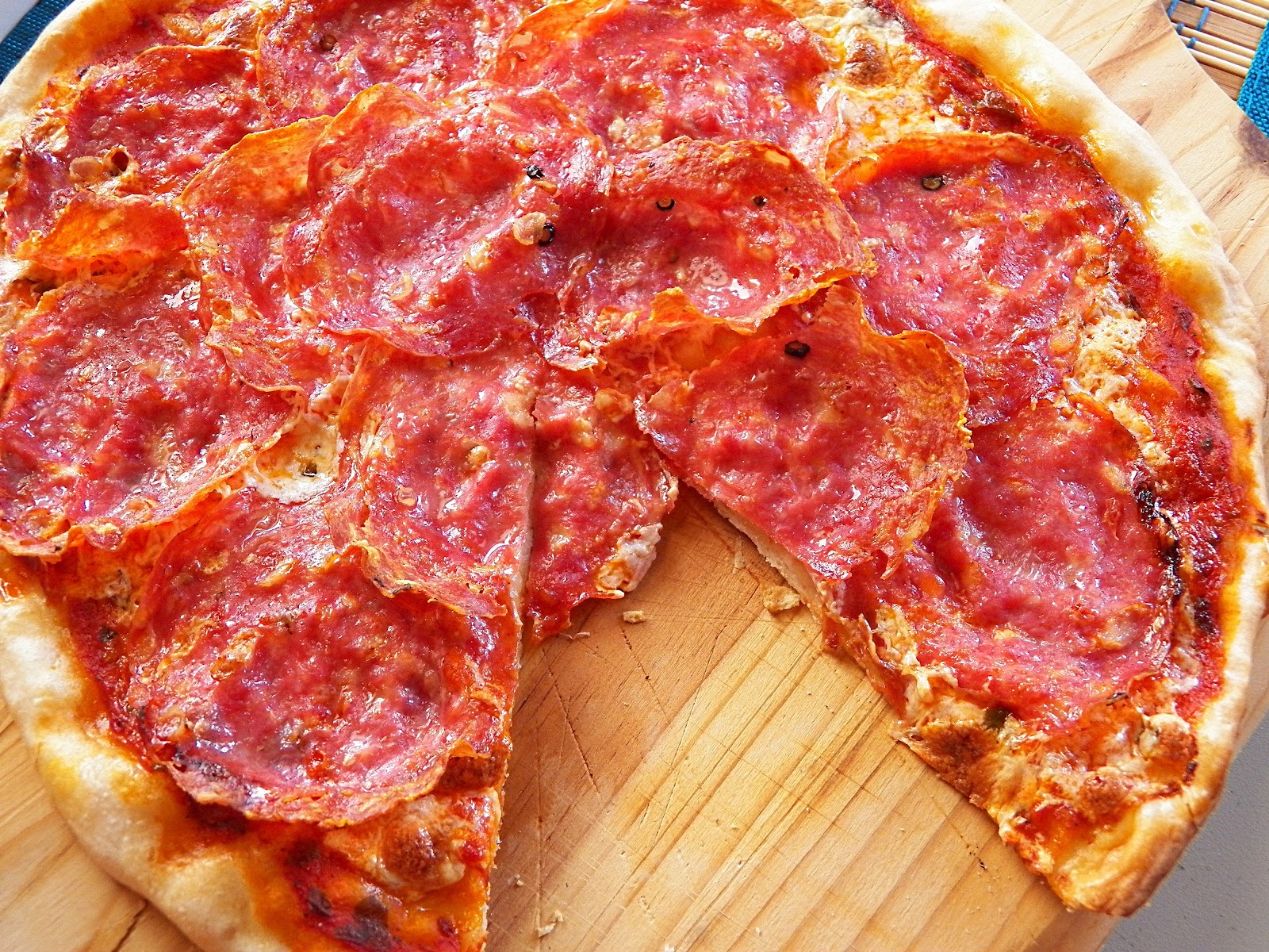 Comfy Cuisine Home Recipes from Family & Friends Pizza Soppressata and 7th Annual Cavit