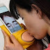 Send Kisses to loved ones on iPhone using this Kiss Messenger