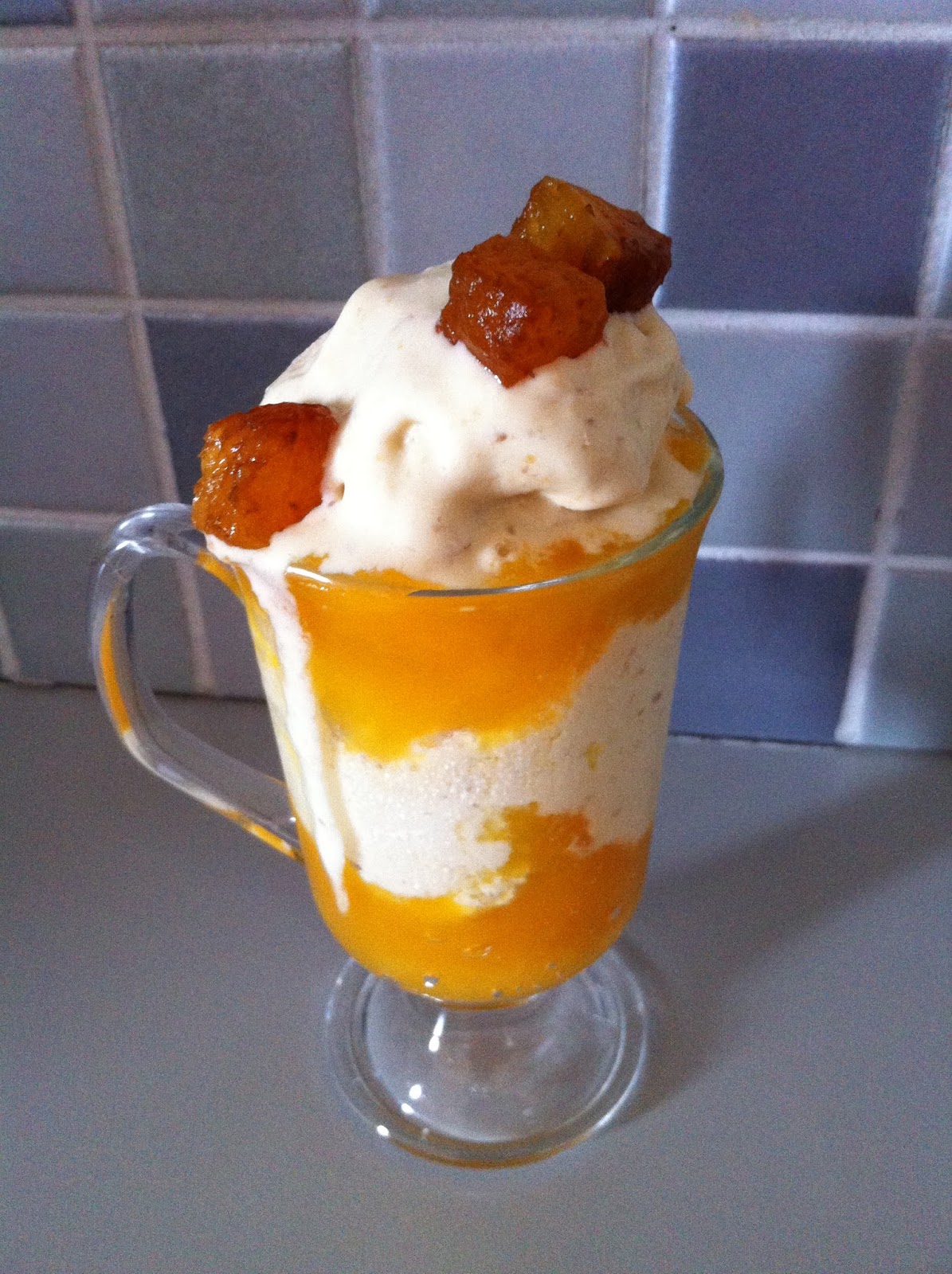 Sunburst Nectarine Sundae