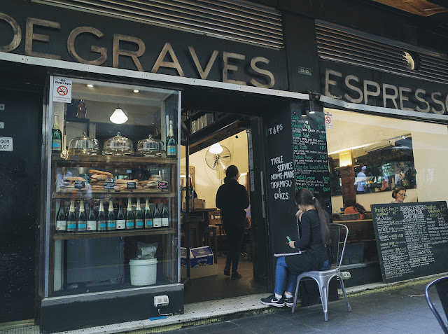 デグレーブス・エスプレッソ・バー（Degraves Espresso Bar）