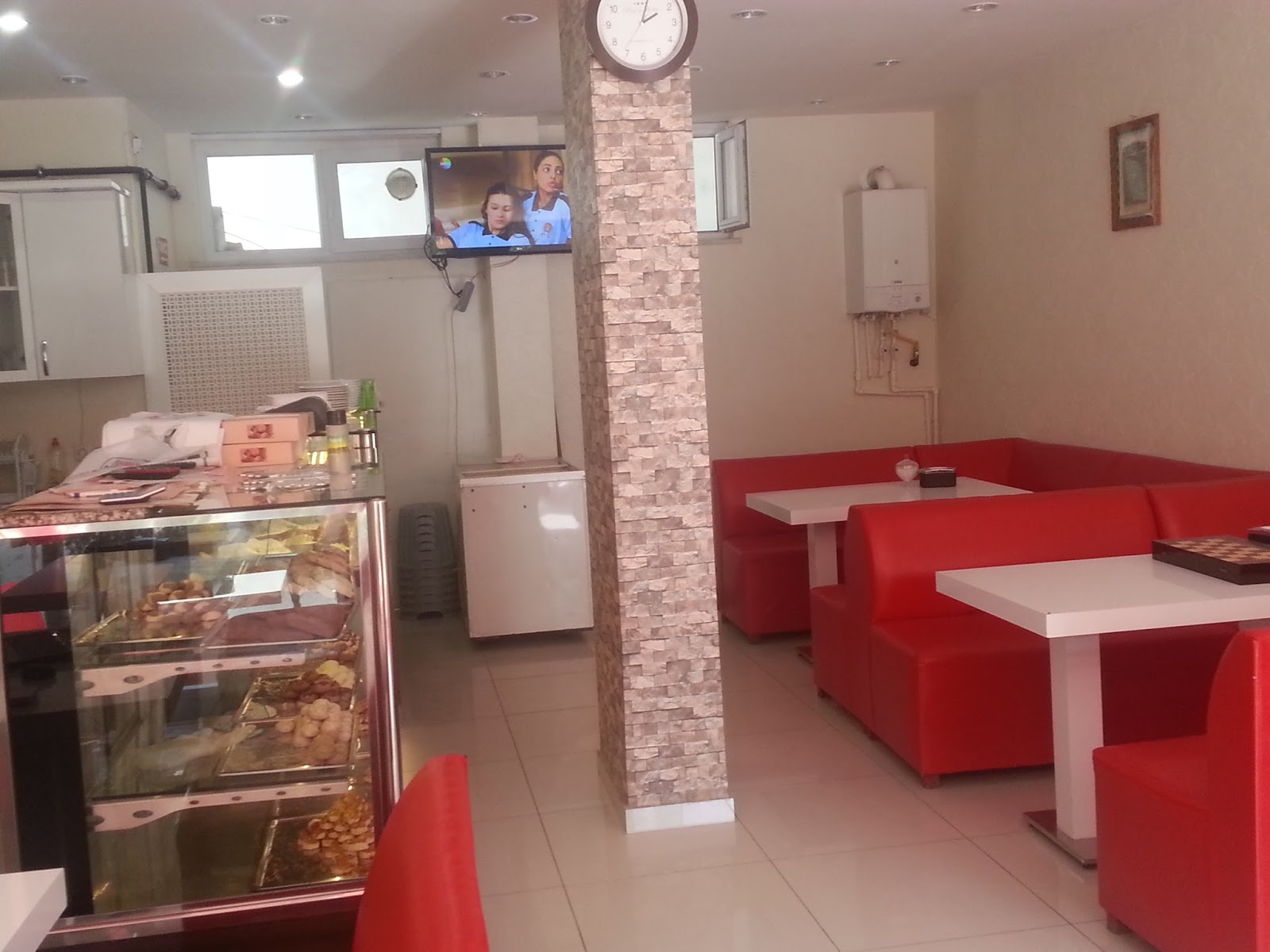 SAHİBİNDEN "YALNIZLIKTAN" DEVREN SATILIK 2 KATLI CAFE SAHİBİNDEN