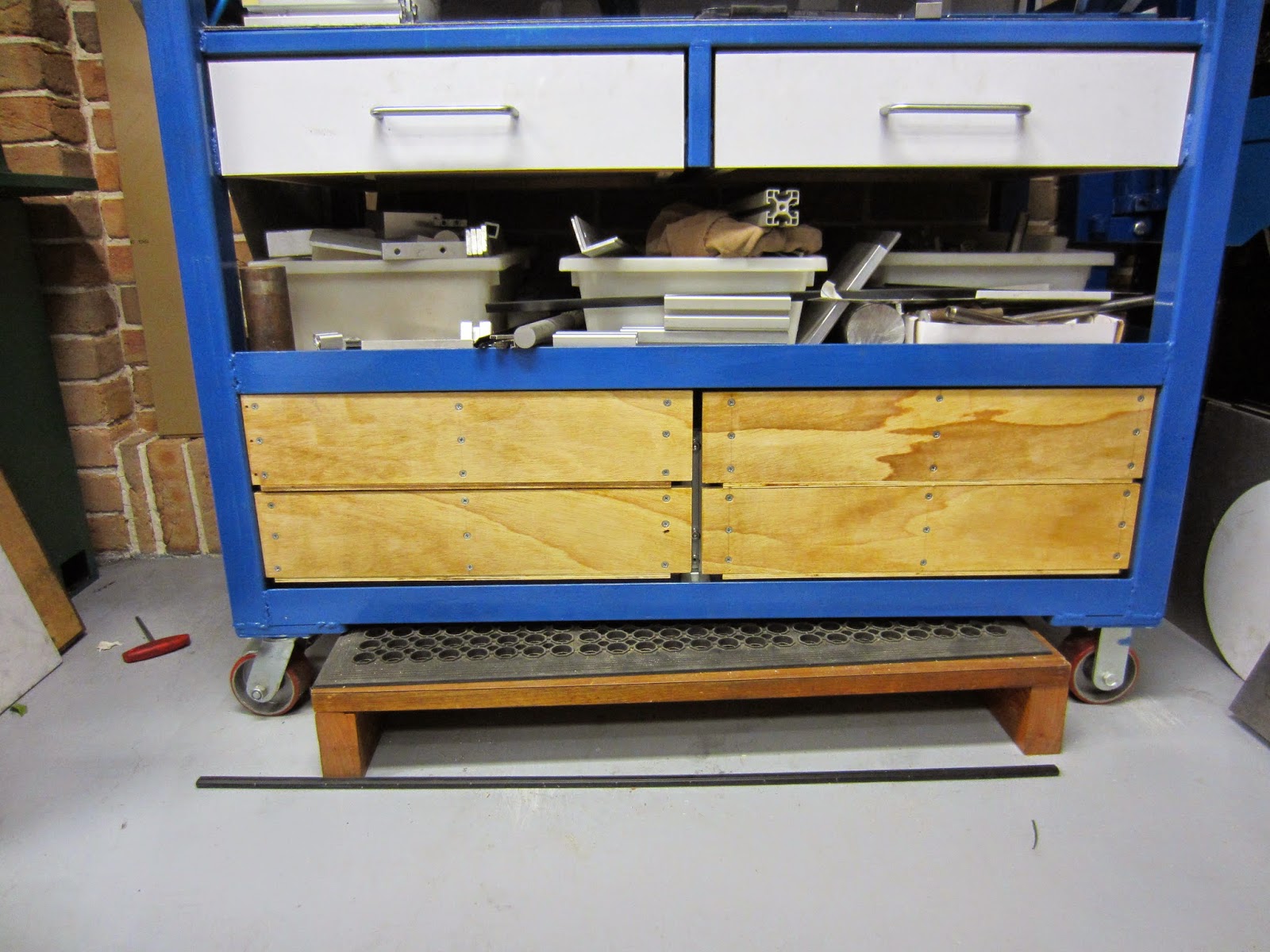 Engineering Mayhem Lathe Bench