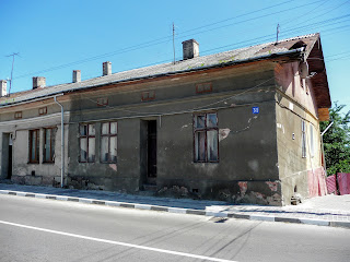 Калуш. Ул. Грушевского, 31 Калуш. Ул. Грушевского, 31