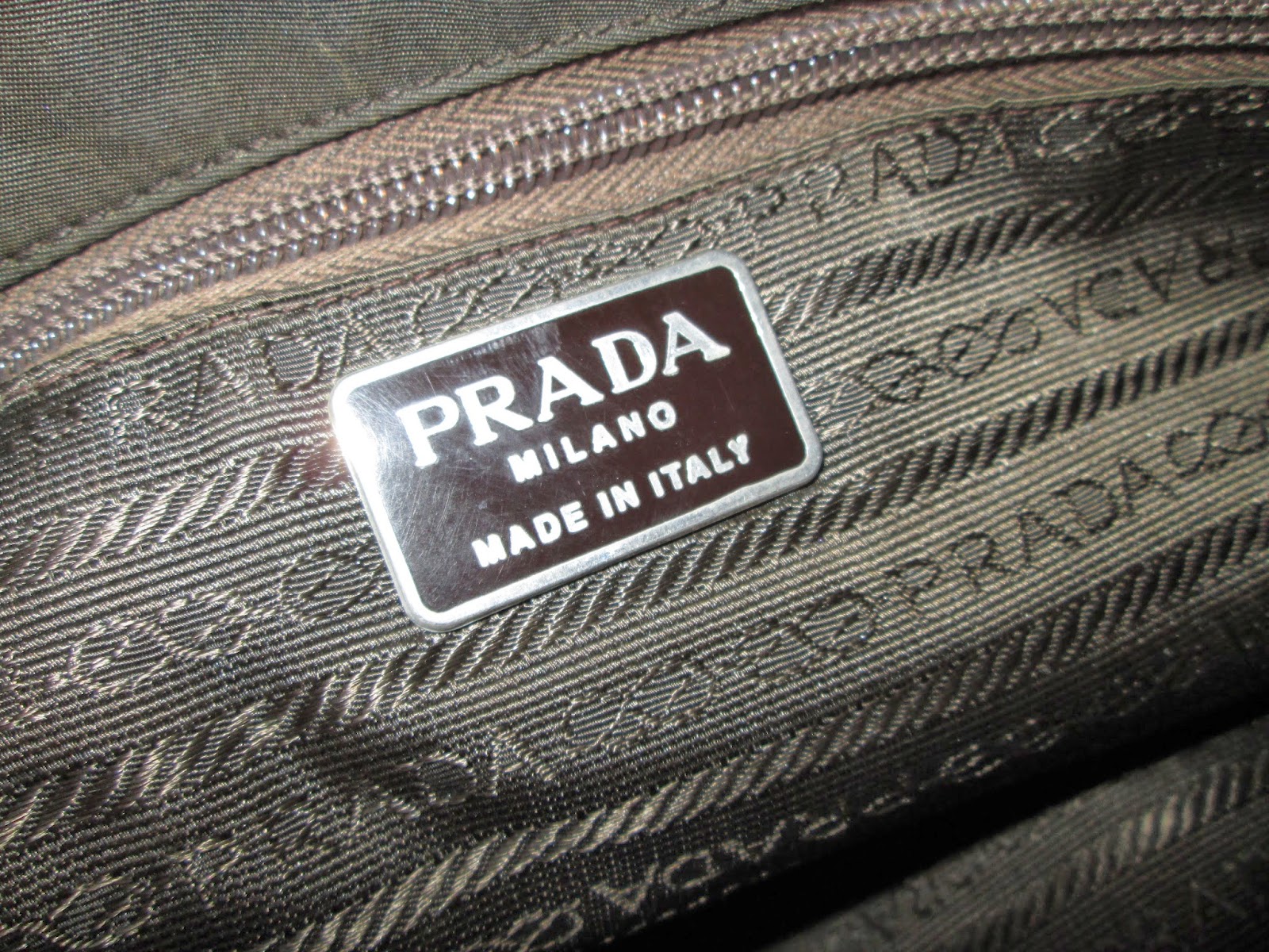 prada 2000 green