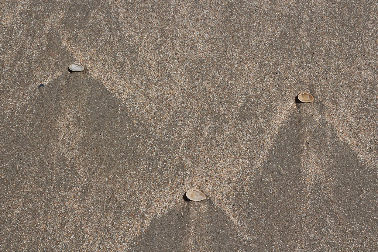 triangles in sand