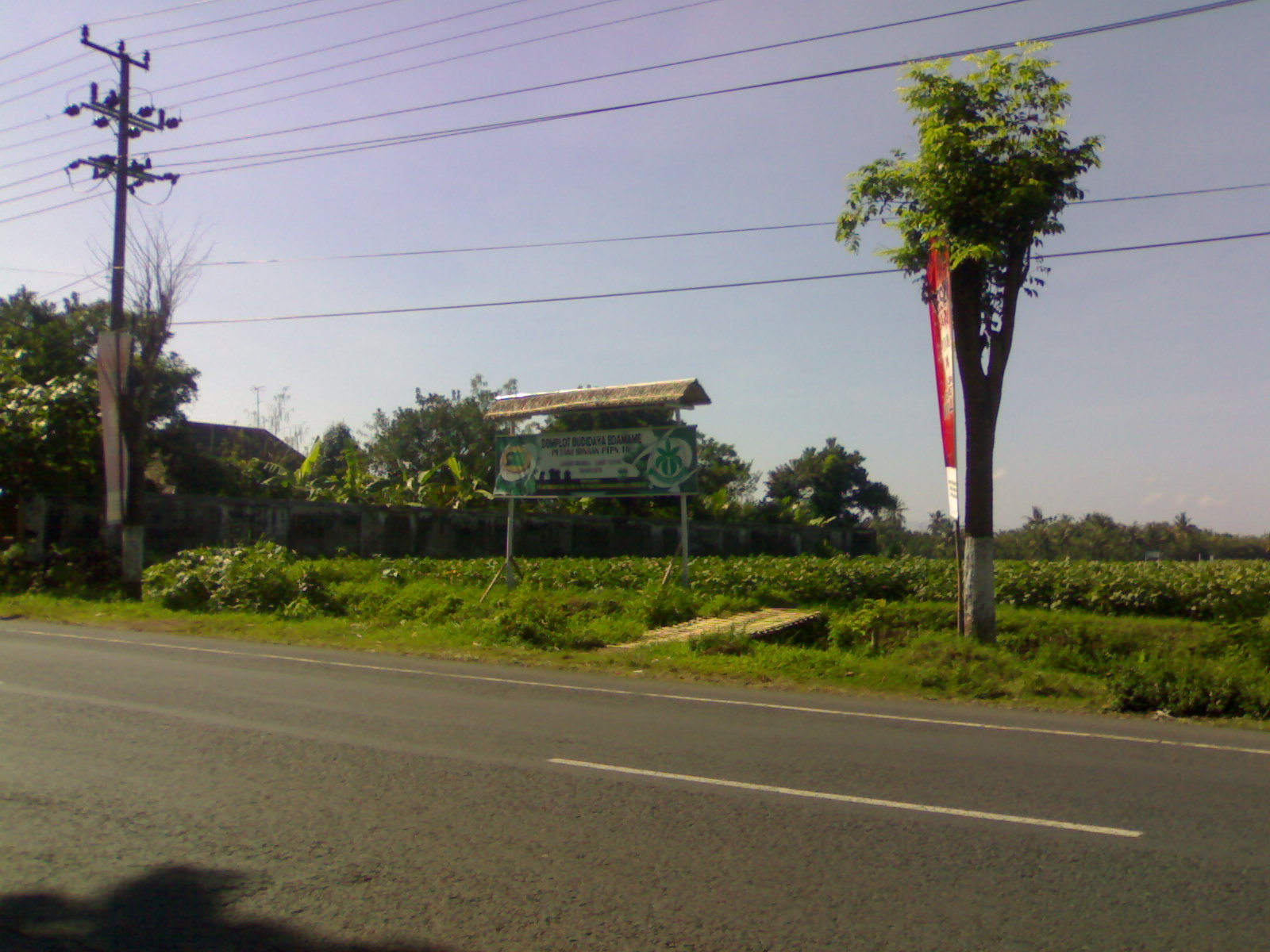 KOMUNITAS SANTRIWATI: Jalan raya menuju dan dari arah Mangli dan Jubung
