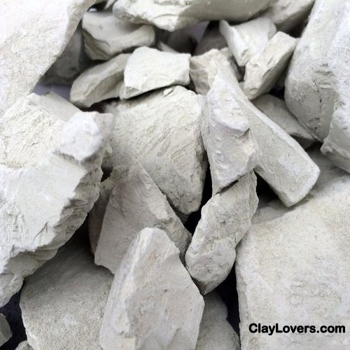 Different types of edible clays