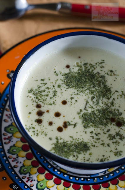 preparacion-crema-queso-roquefort-chipotle3 crema-queso-roquefort-chipotle3