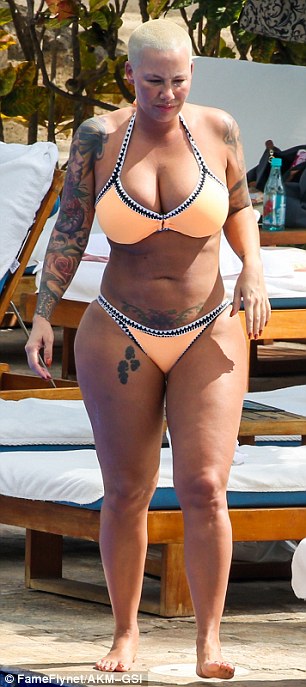 Amber Rose Showcases Her Curves In Orange Bikini As She Chills Out In  Honolulu