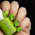 Día 4: Verde | Uñas decoradas de Marihuana