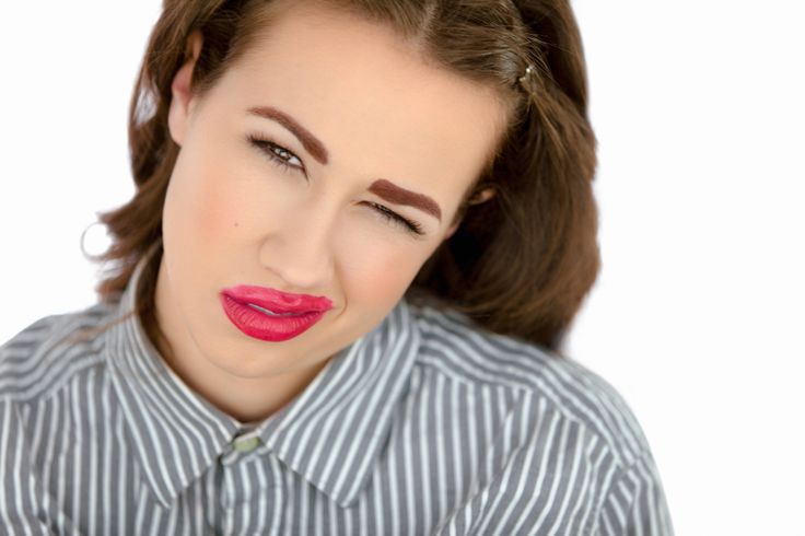 Haters Back Off - Netflix Orders Comedy Series starring YouTuber Miranda Sings aka Colleen Ballinger-Evans