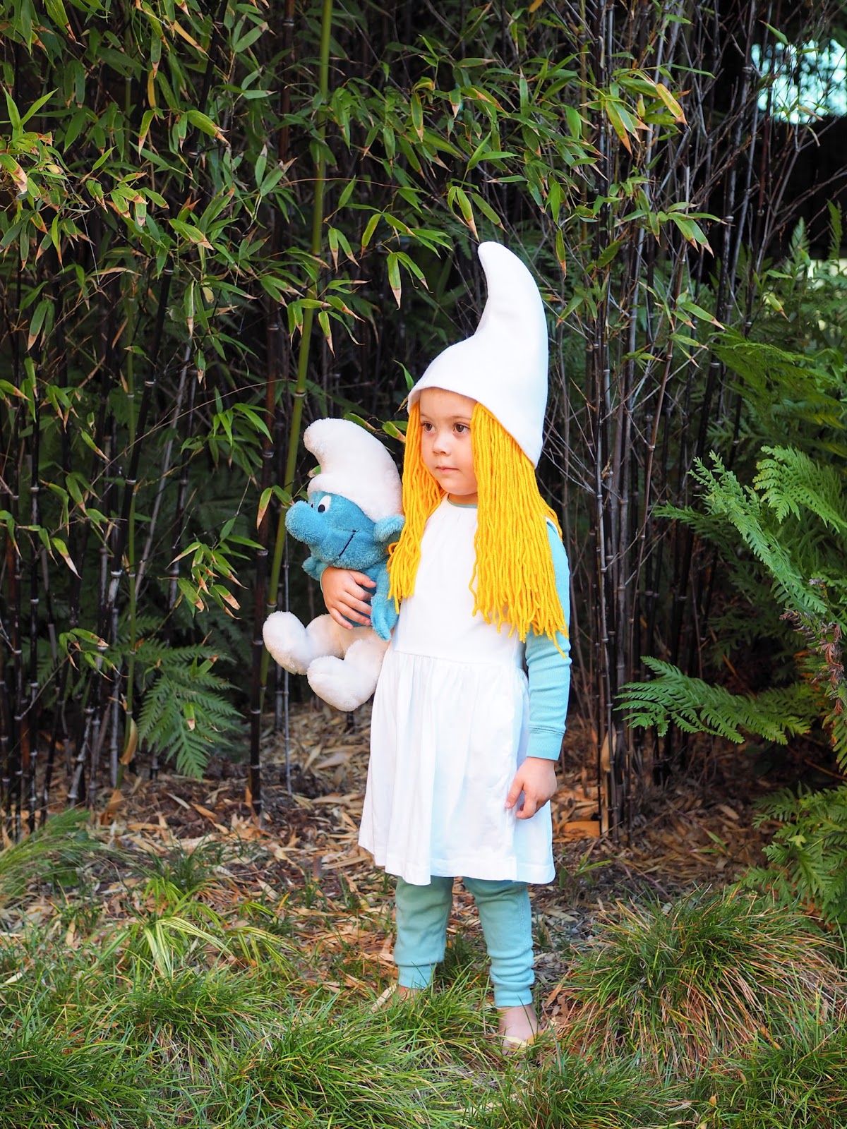 Little Hiccups Last Minute Halloween DIY Smurf Costume