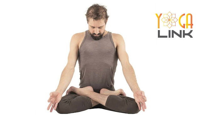 Mỗi ngày một tư thế Yoga || 27 Tư thế hoa sen