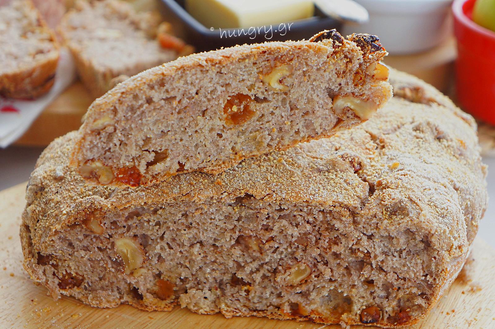 Kitchen Stories No Knead Walnut Raisin Bread
