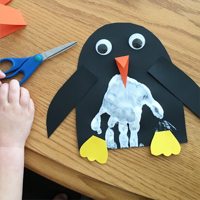 Toddler Approved! Handprint Penguin Craft