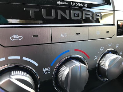2017 Toyota Tundra 4x4 SR5 Crewmax Review