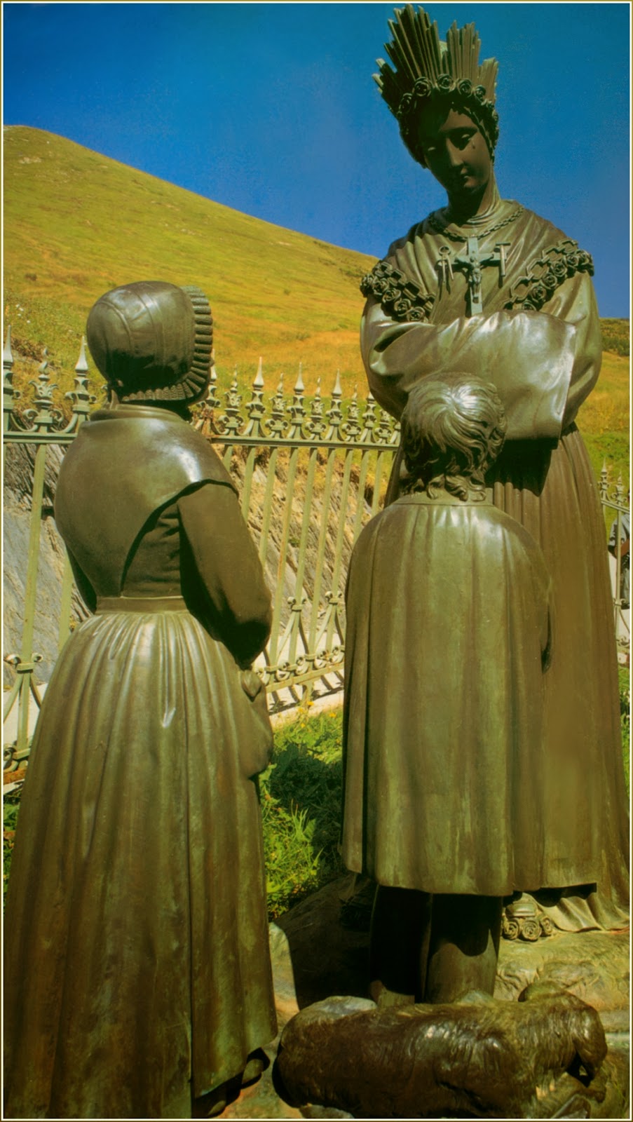 Espolon NUESTRA SEÑORA DE LA SALETTE