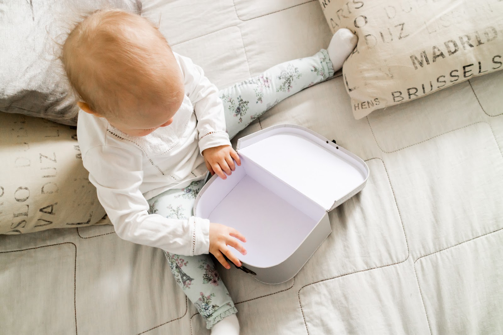 Big mamas home by Jenni S. Kesämekkoja ja kukkakuoseja - Ajatuksia lasten kesävaatteista, lastenvaatteet, lasen pukeminen, pienet lapset, Newbie Newbie, lastenvaatteet, tyttöjen vaatteet,