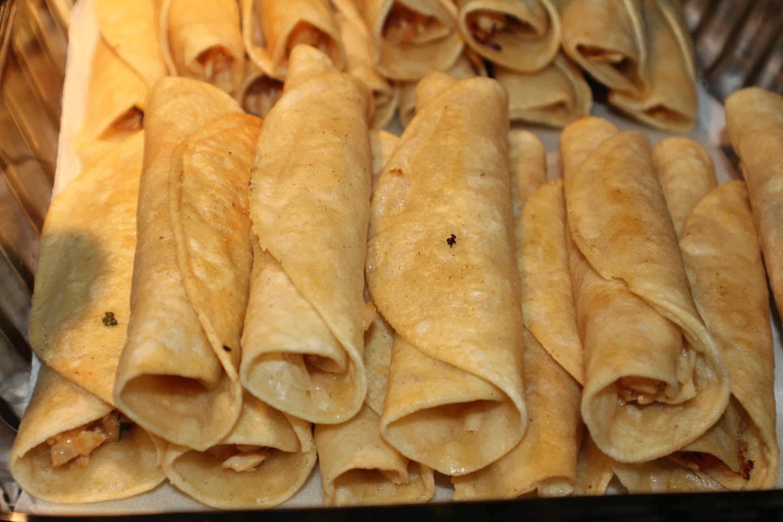 AmiestiloPeru TACOS DE POLLO o TACOS DORADOS