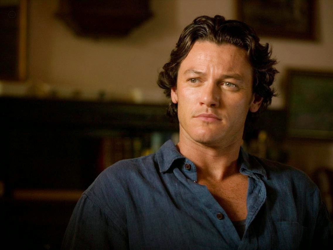 Thursday Oh Yeah Luke Evans, 10 anecdotes divines Paris la douce