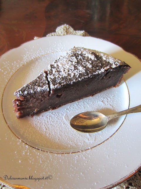 torta di pane con glassa al cacao 