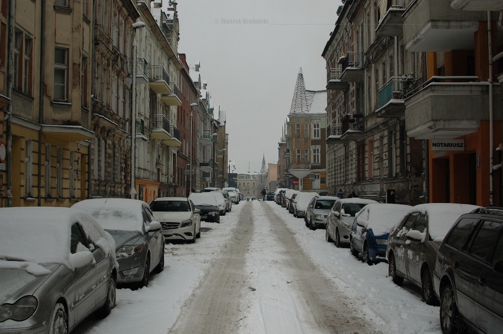 Kamienice, bramy, syreny