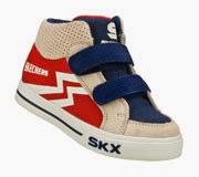 แบบรองเท้า Sneaker แบบรองเท้า Sneaker