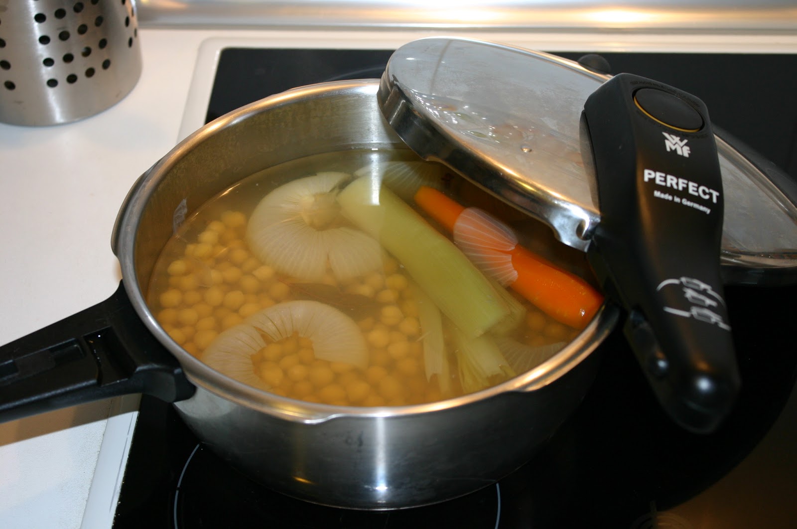 COCINA EN OLLA RAPIDA Ensalada de Garbanzos en Olla Rápida