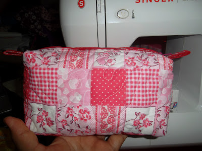 Veja como fazer uma linda mochila para a criançada! YouTube