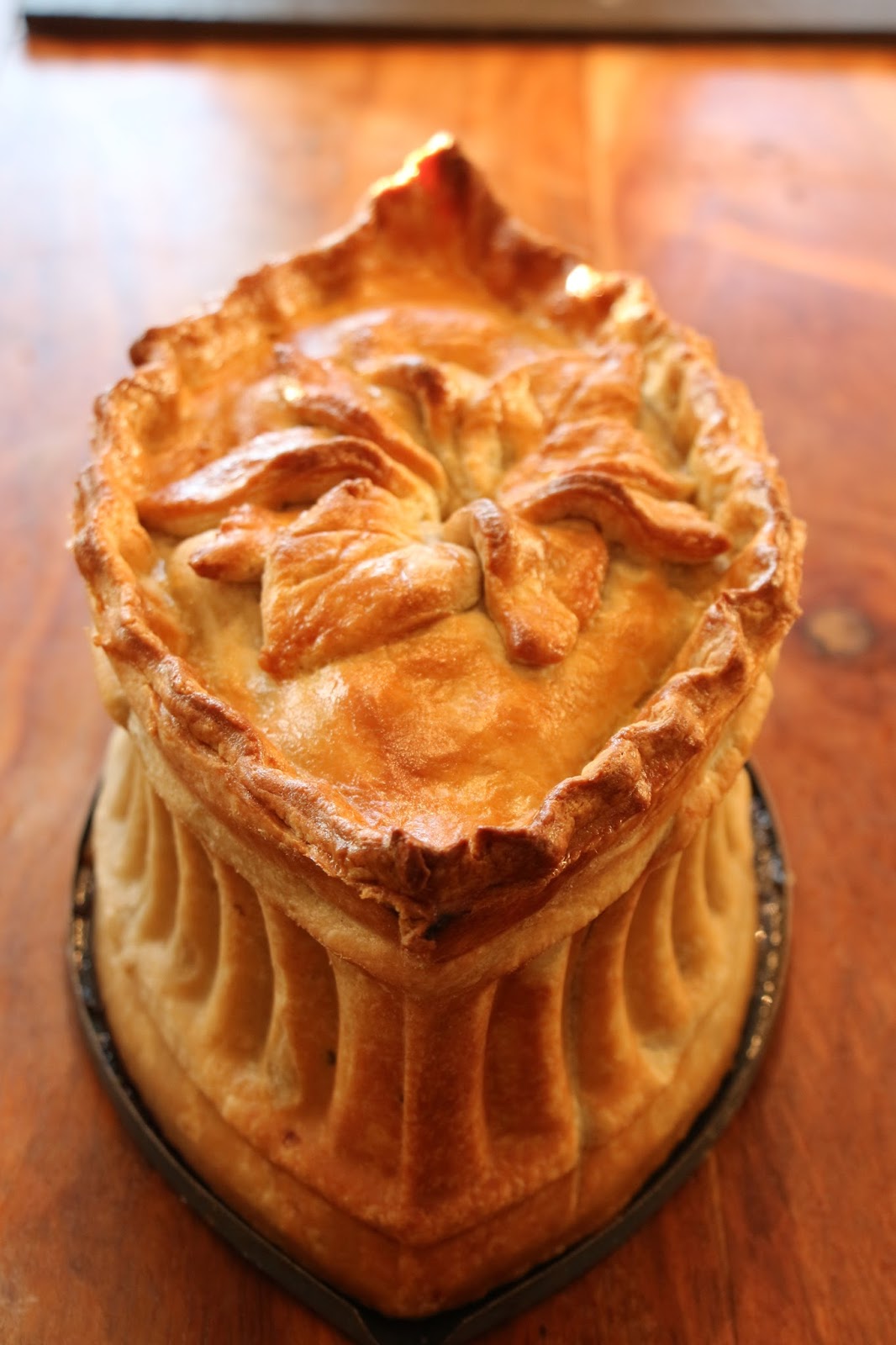 FLOWER POT KITCHEN HOT WATER CRUST RAISED PIE