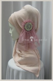 Jenis Aksesoris Jilbab Pengantin IRNA LA PERLE Jenis Aksesoris Jilbab Pengantin IRNA LA PERLE