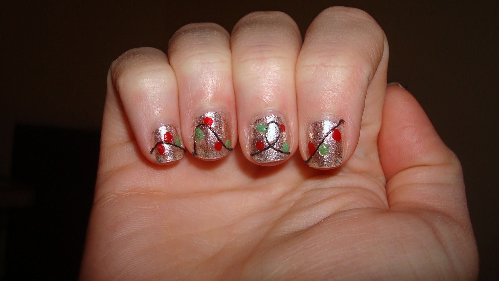 Christmas Lights Nail Art Tutorial for Beginners - wide 2