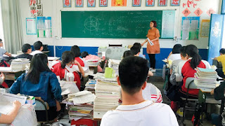 كيفية التعامل مع المشاكل التي تحصل مع معلمين اولادك فى المدرسة كيفية التعامل مع المشاكل التي تحصل مع معلمين اولادك فى المدرسة