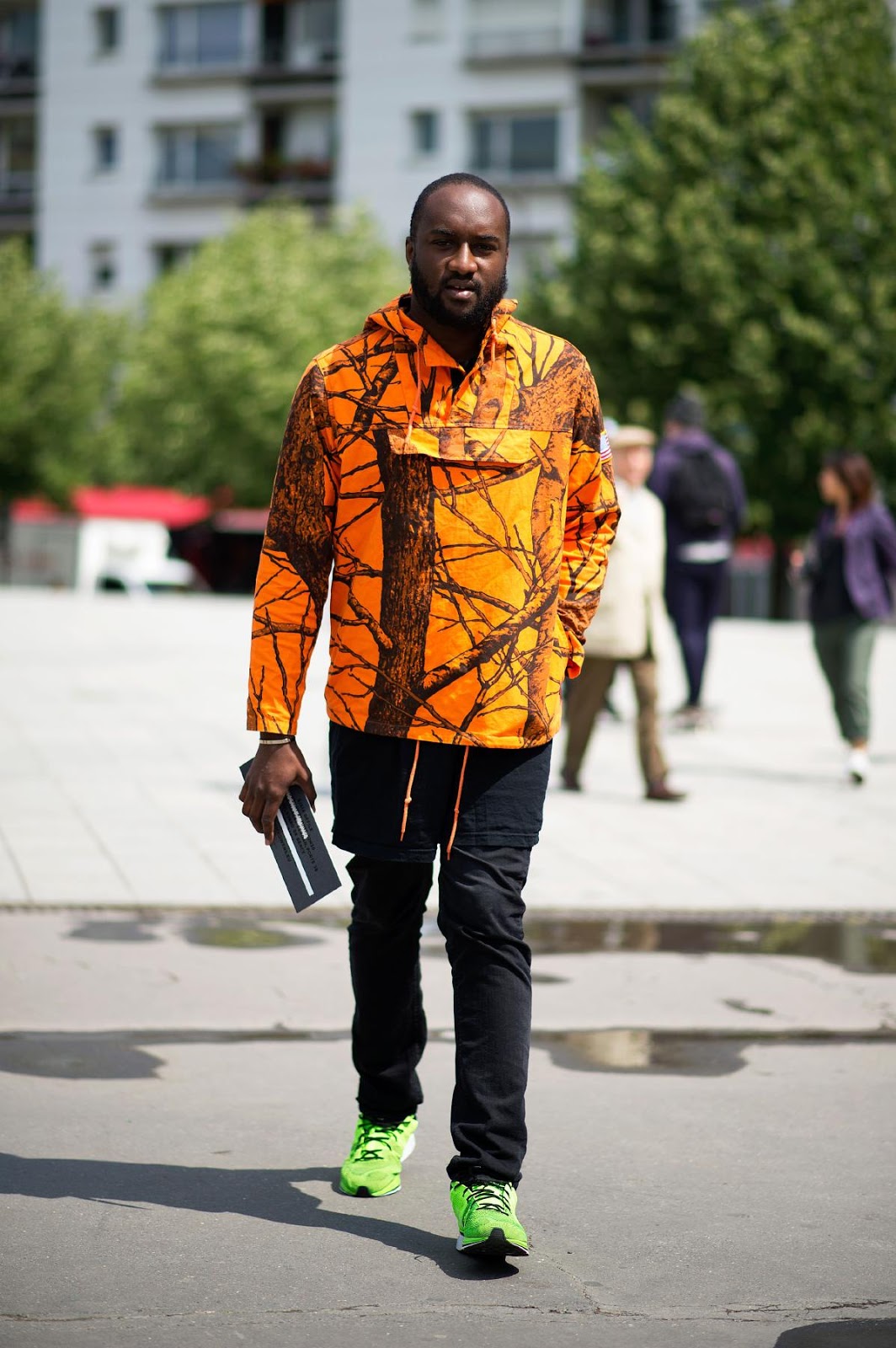 J&F Magazine: Street Style, Nike Sneakers