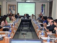 El Consejo Nacional de la Seguridad Social sube de 3 mil a 8 mil pesos la cobertura de medicamentos