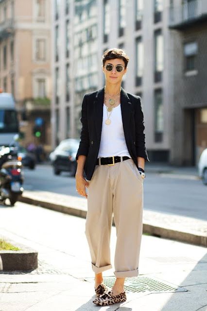 Juliete Has a Gun: Boyish feeling