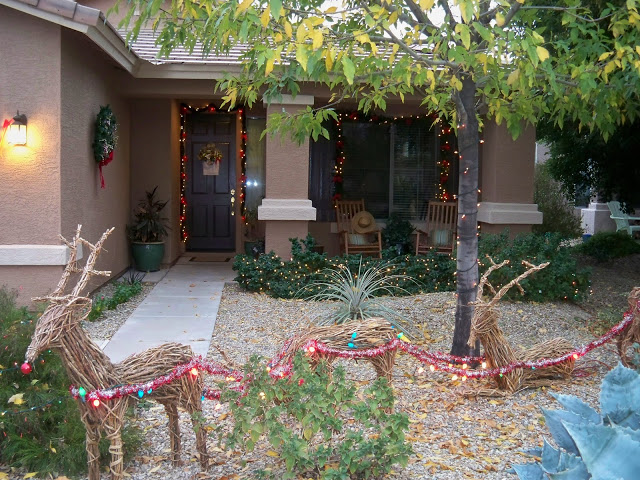 Svg leaner svgs fbcd bundles A Stroll Thru Life: Christmas Memories On The Porch