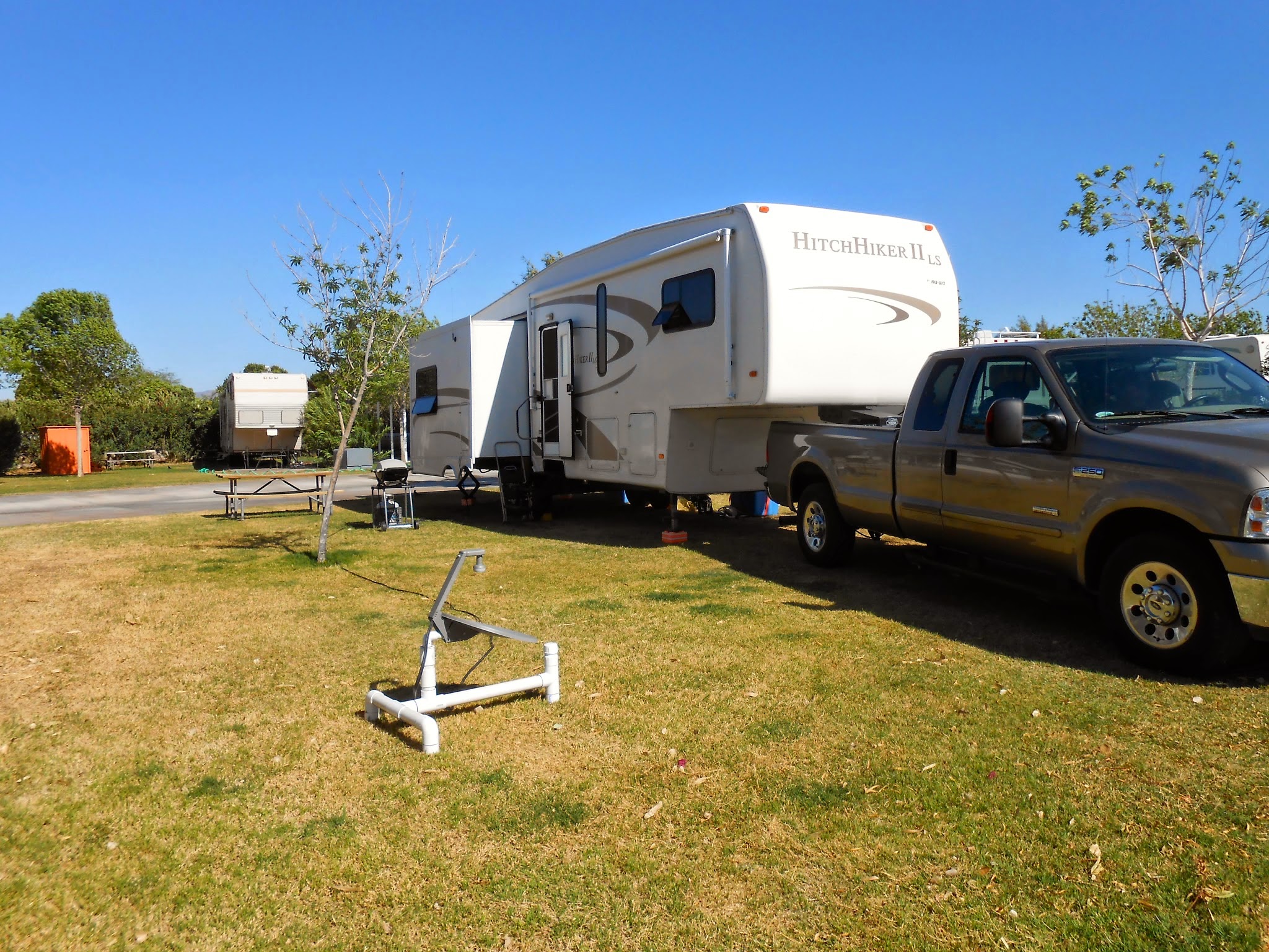 Diary of a Pair of RV Virgins: A Monday Drive Up To Lake Havasu City